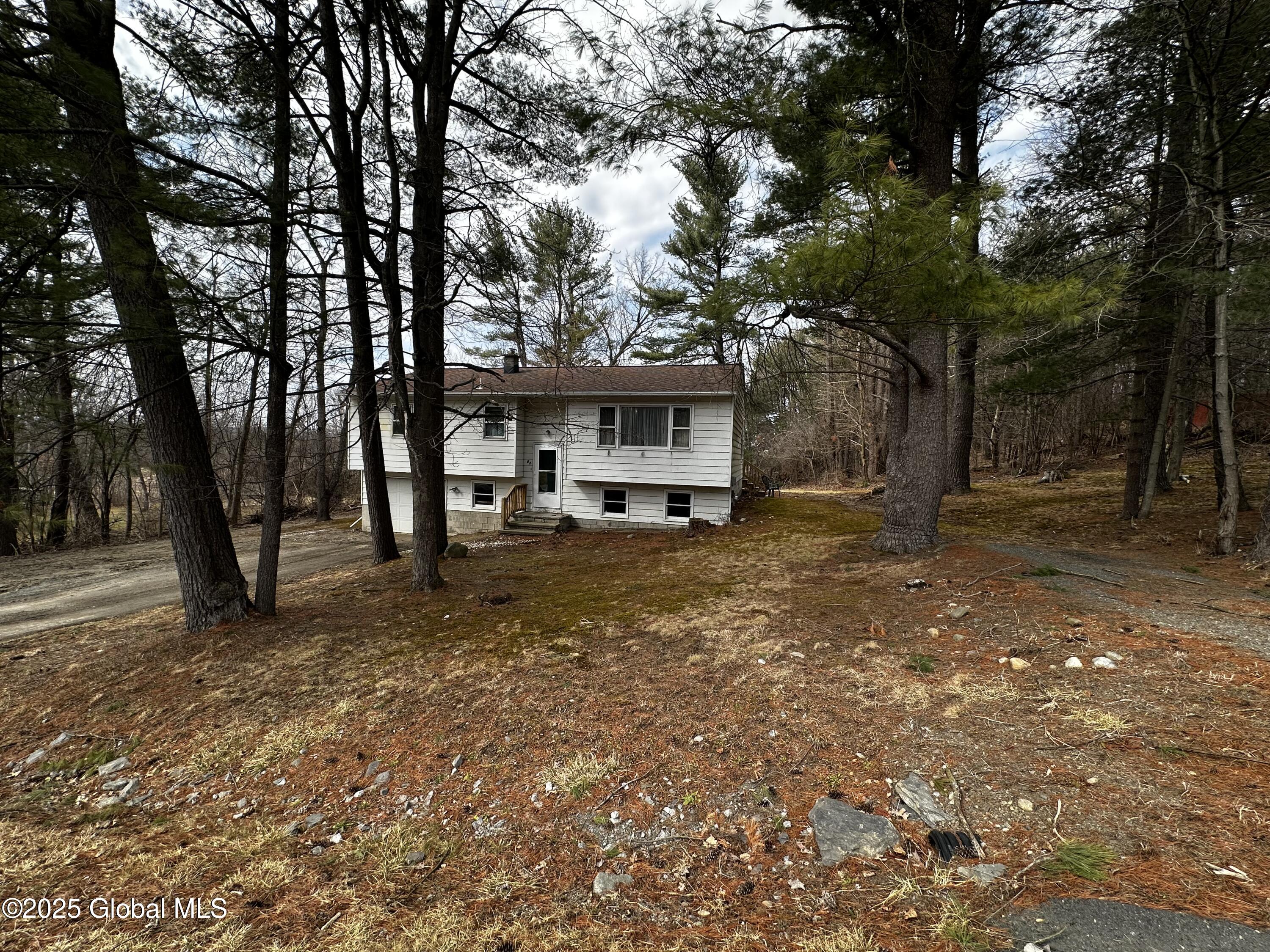 67 Oak Leaf Drive, Stuyvesant, New York image 3