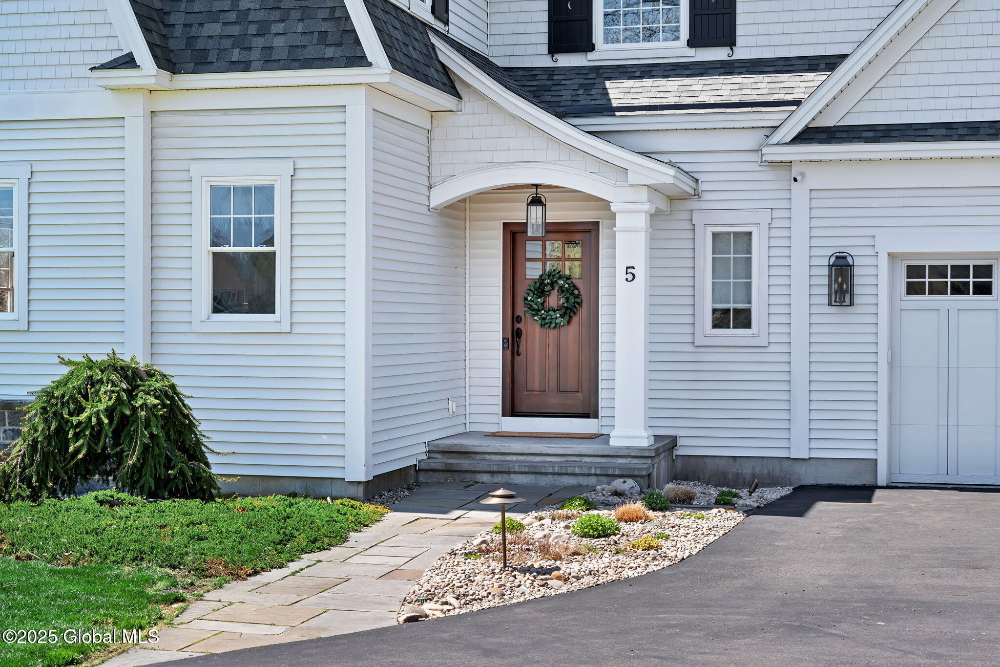 5 Pickett Lane, Rexford, New York image 4