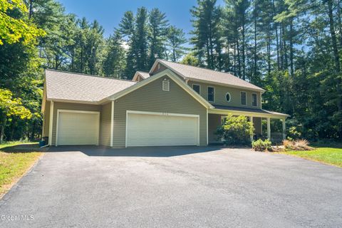 Photo of 504 Grand Avenue, Saratoga Springs, NY 12866 (MLS # 202616391)