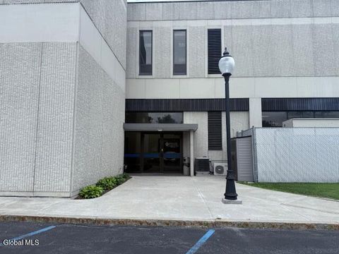 Photo of 120 Erie Boulevard, Schenectady, NY 12305 (MLS # 202521164)