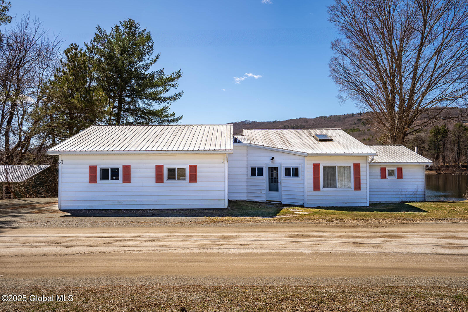 9 Kennedy Road, Cambridge, New York image 2