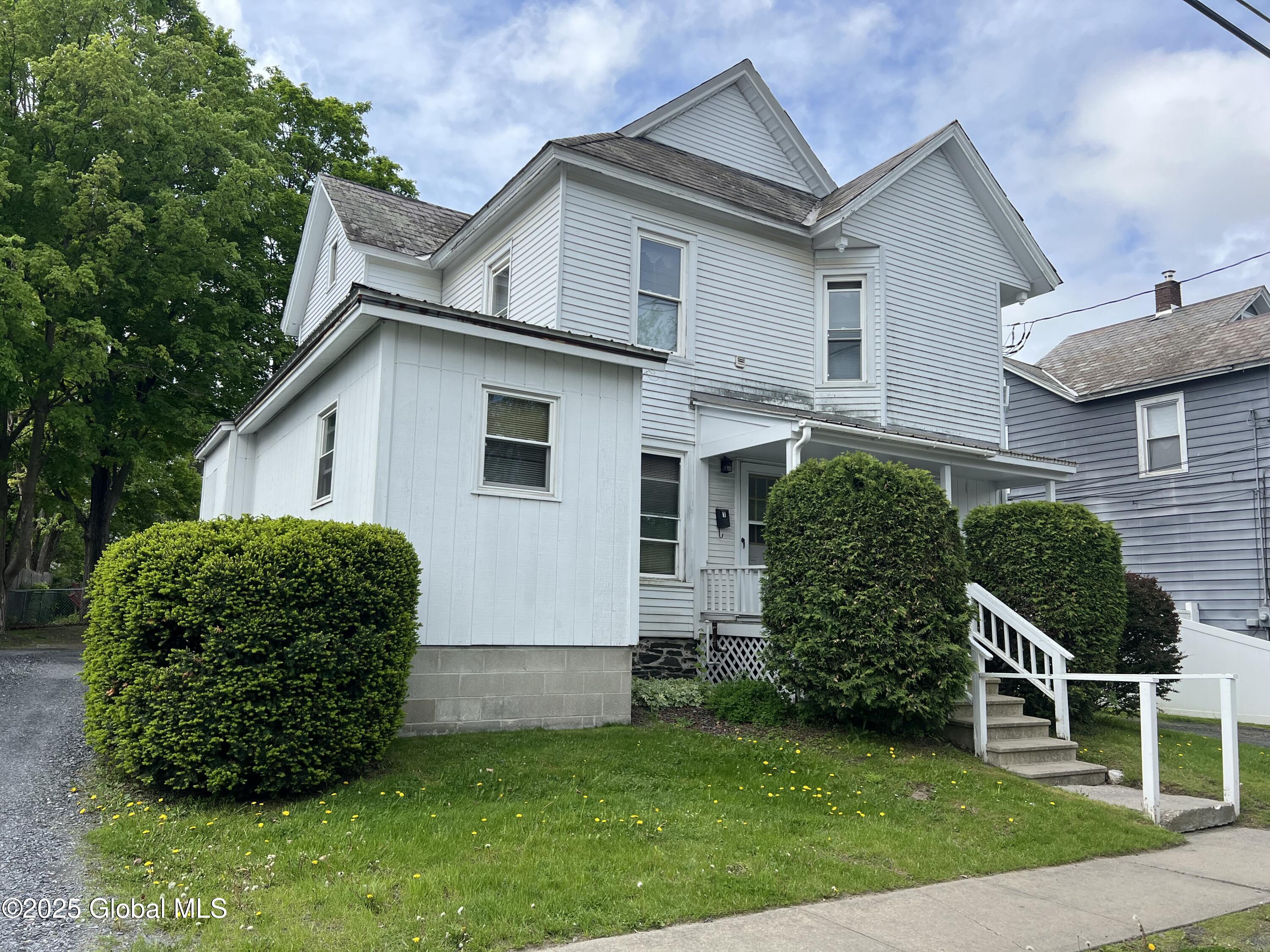 Listing image 1