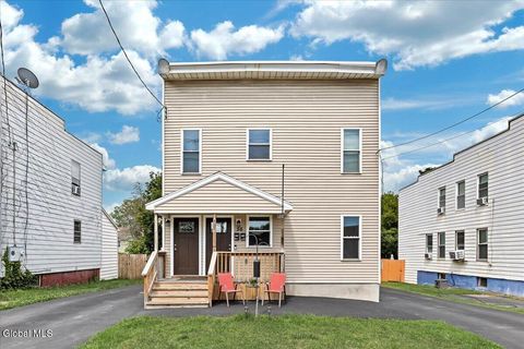 Multifamily For Sale - 56 Cohoes Road<br/> Albany County, Watervliet, NY 12189