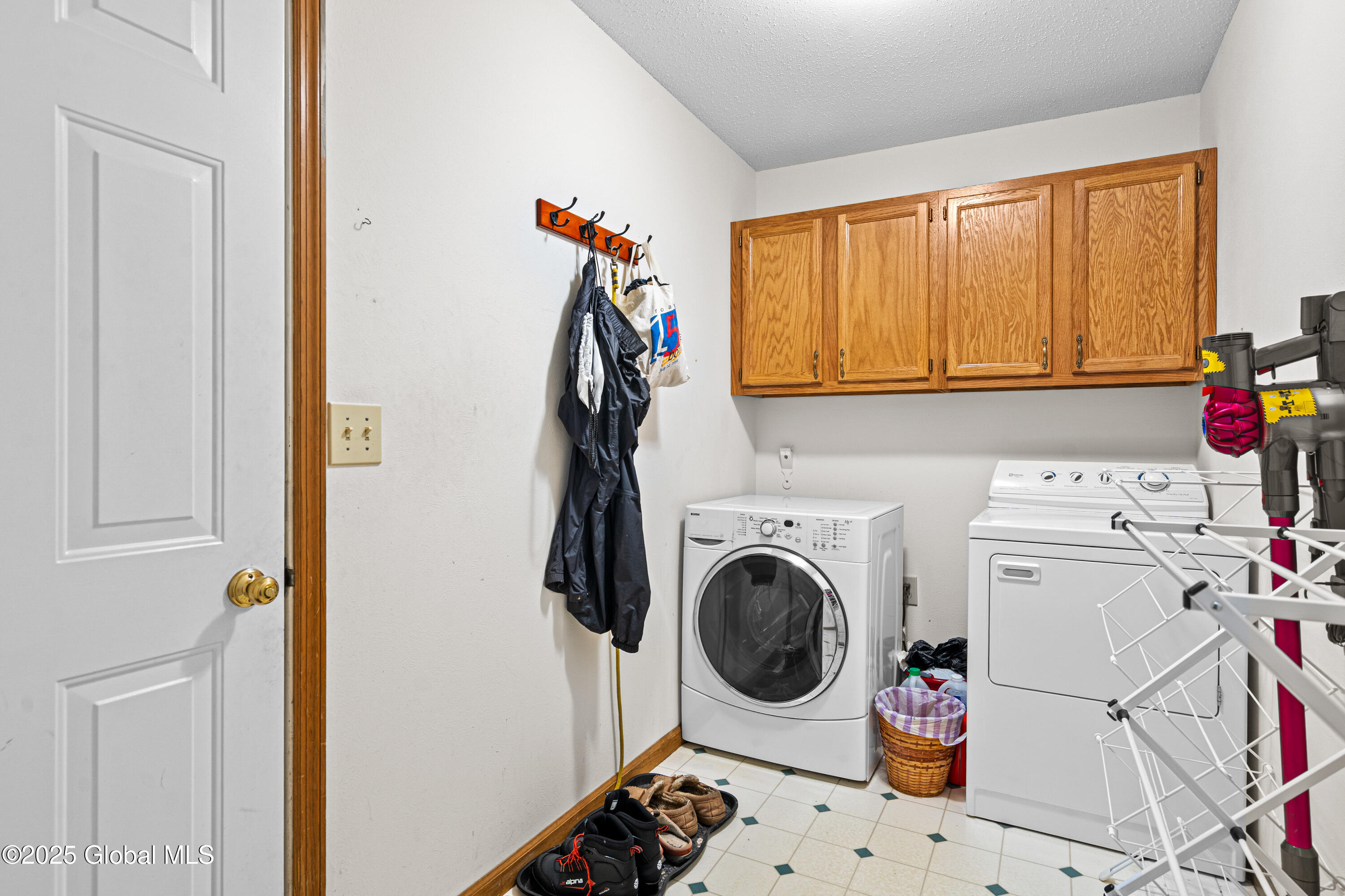63 Kettles Way, Queensbury, New York image 16