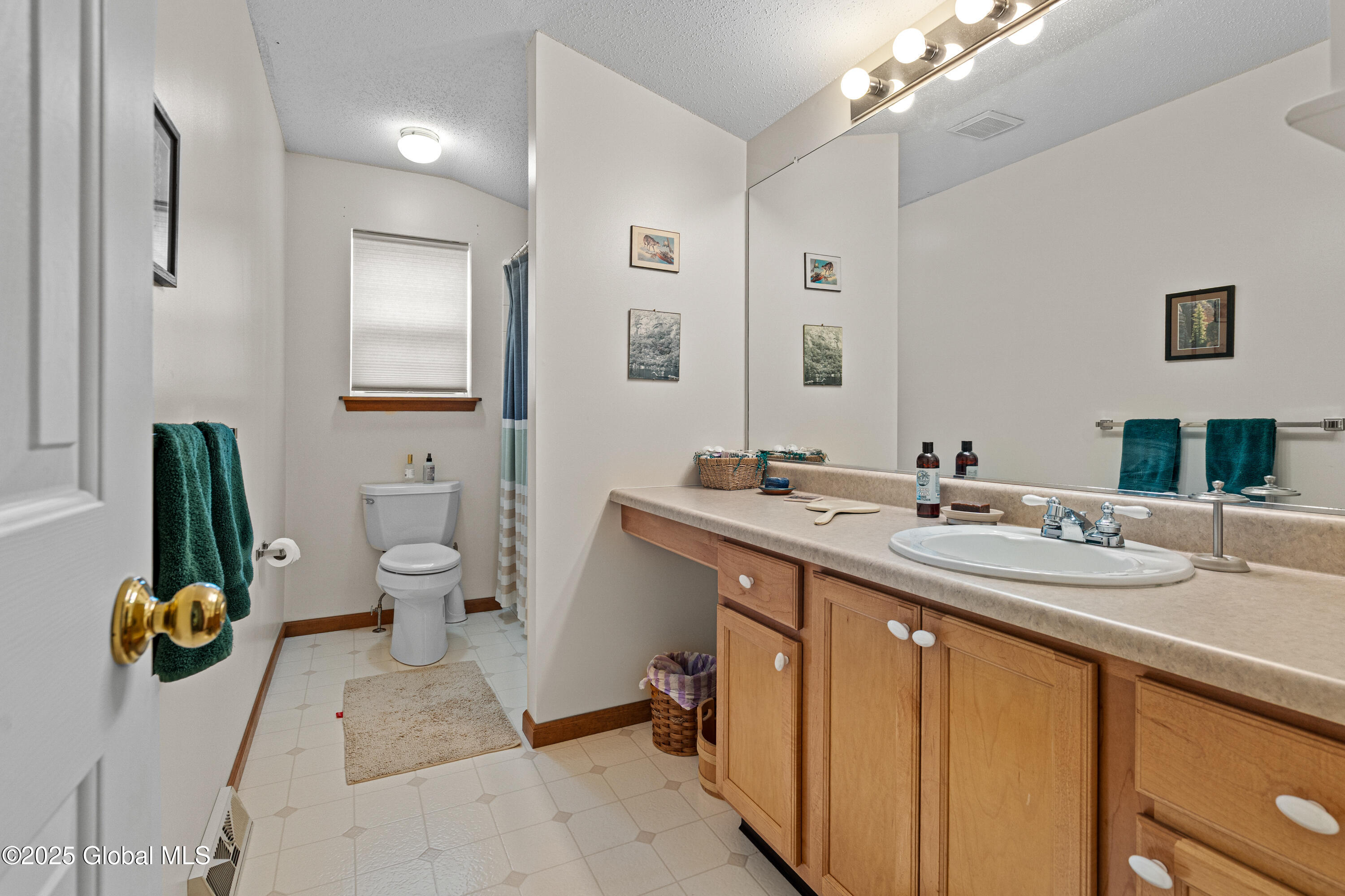63 Kettles Way, Queensbury, New York image 25