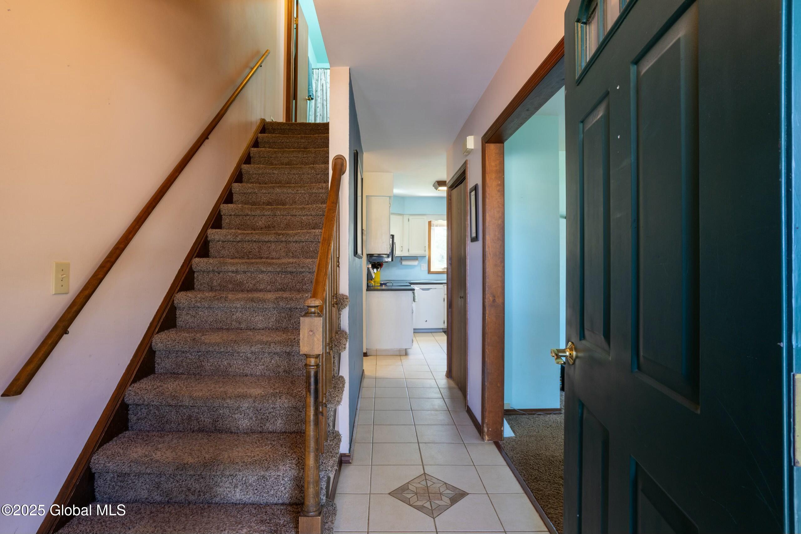 17 Skaarland Drive, Burnt Hills, New York image 7