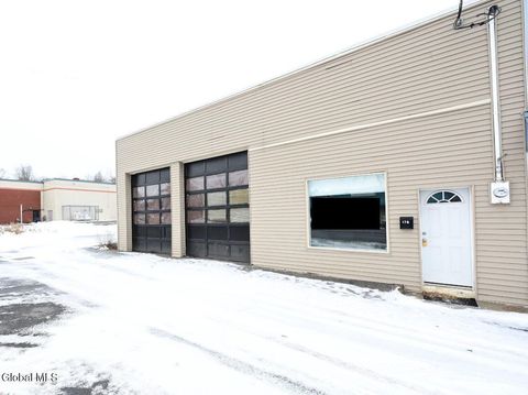 Photo of 178 Columbia Turnpike, Rensselaer, NY 12144 (MLS # 202530778)