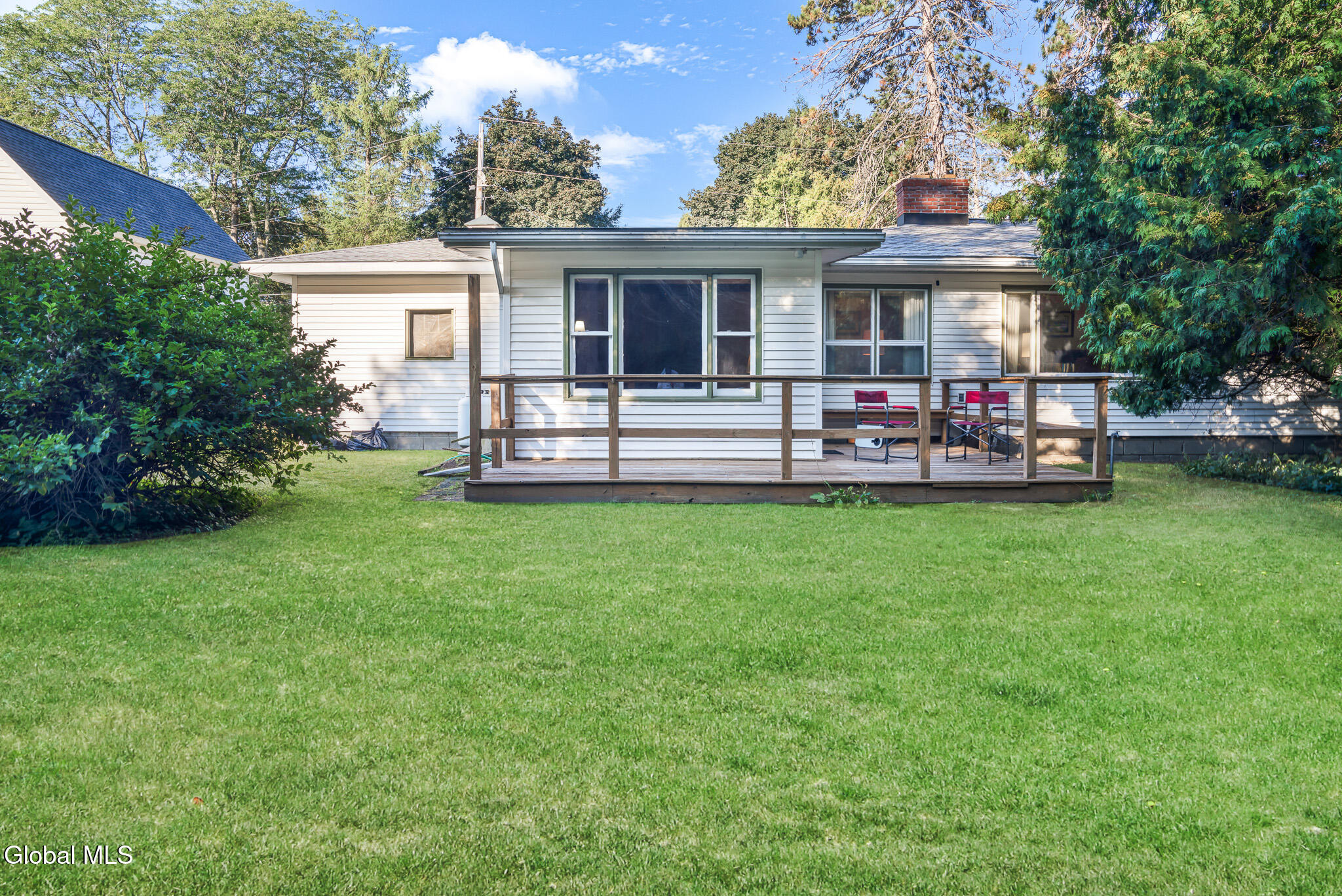 Niverville, New York 12130, United States, 3 Bedrooms Bedrooms, ,2 BathroomsBathrooms,Residential,Contingent,211304