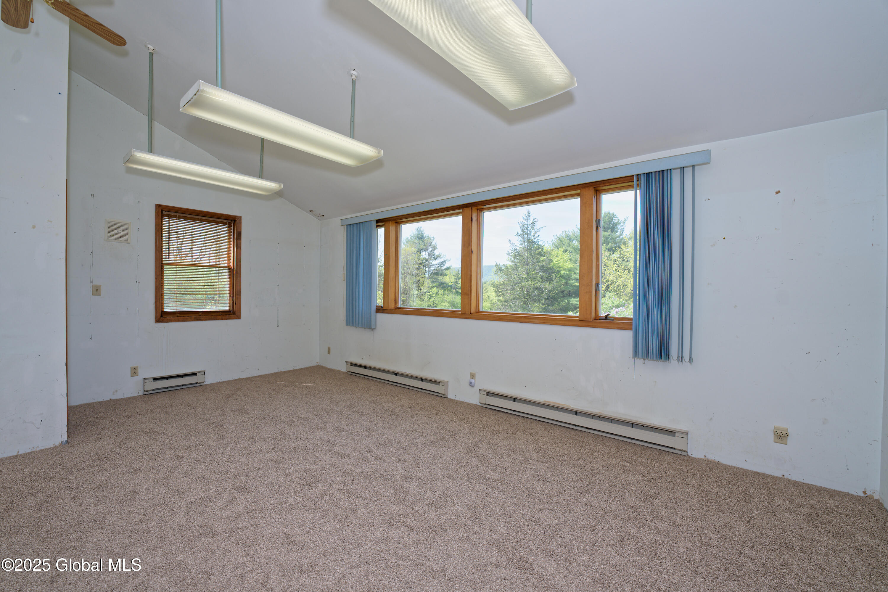 6215 Hawes Road, Altamont, New York image 34
