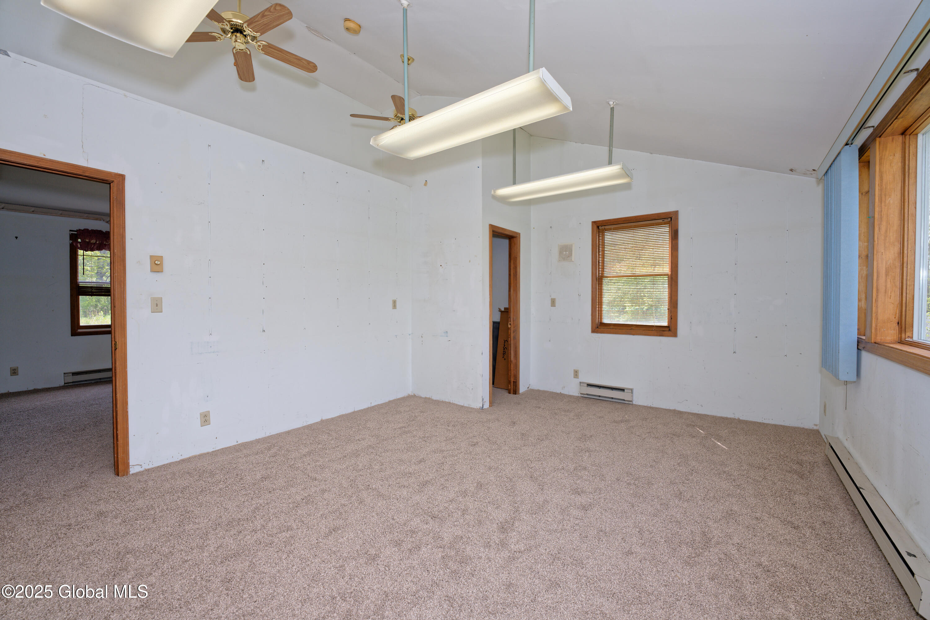 6215 Hawes Road, Altamont, New York image 35