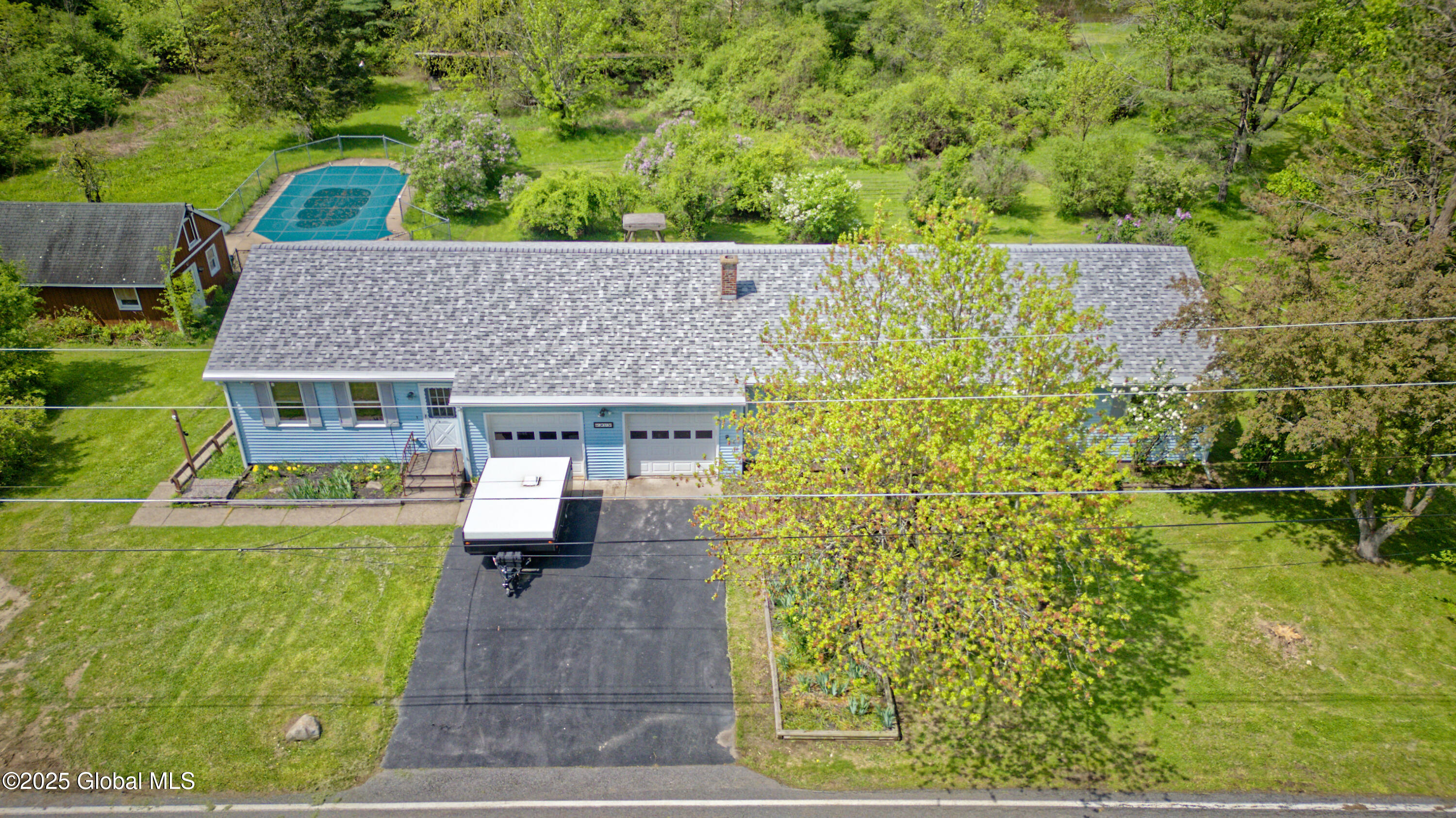 6215 Hawes Road, Altamont, New York image 2