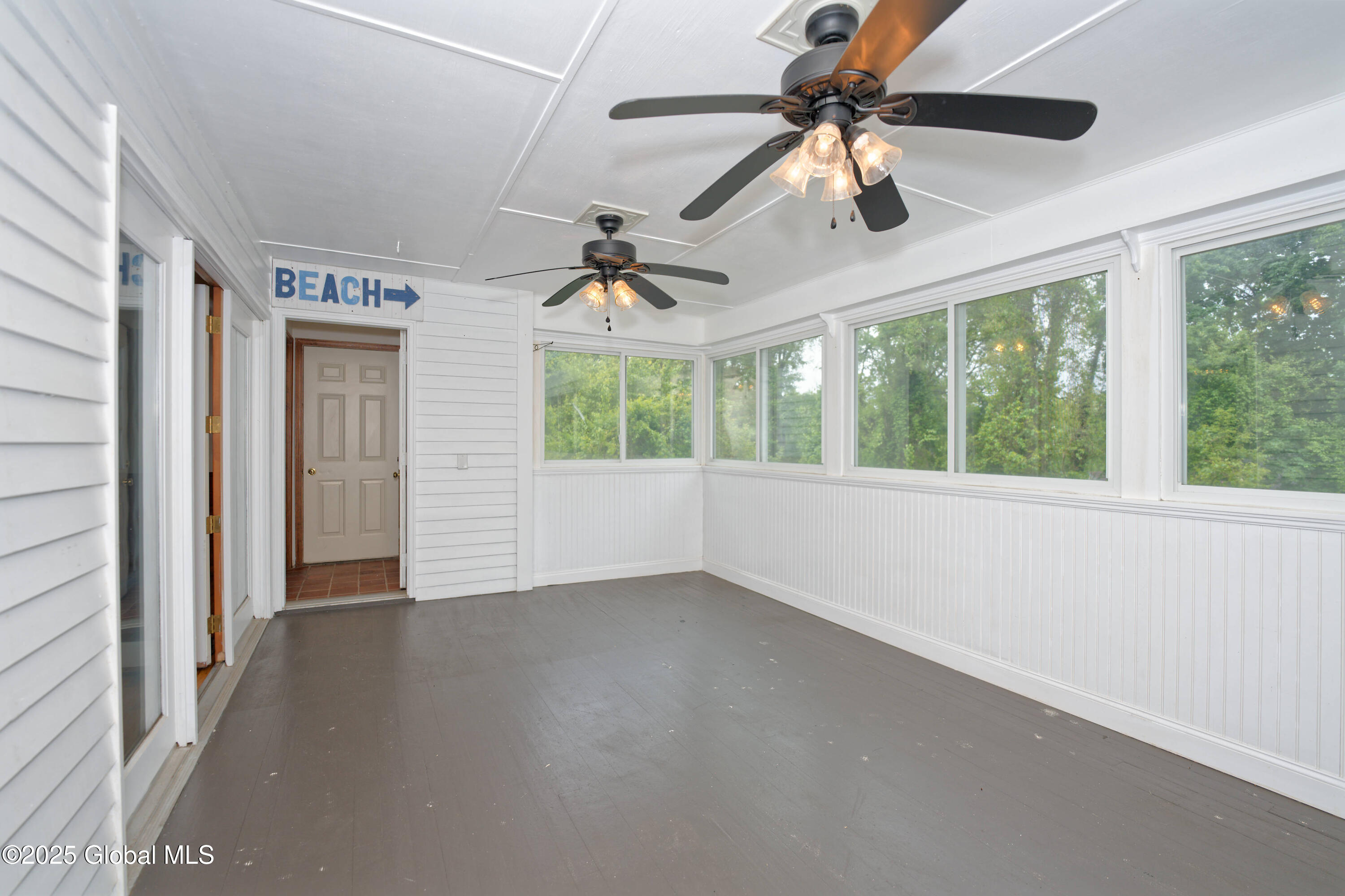 14 Birch Hill Road, Albany, New York image 25
