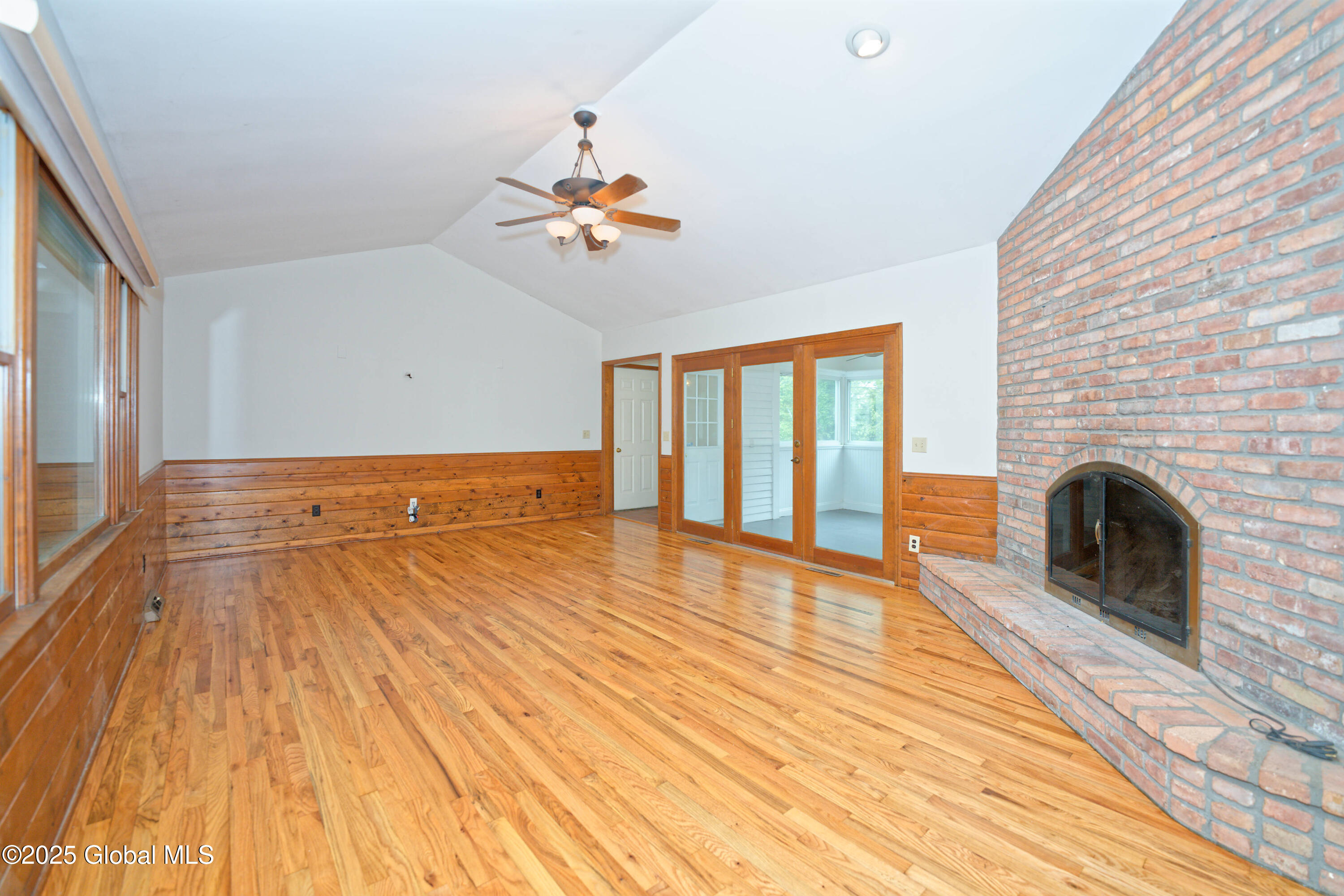14 Birch Hill Road, Albany, New York image 21