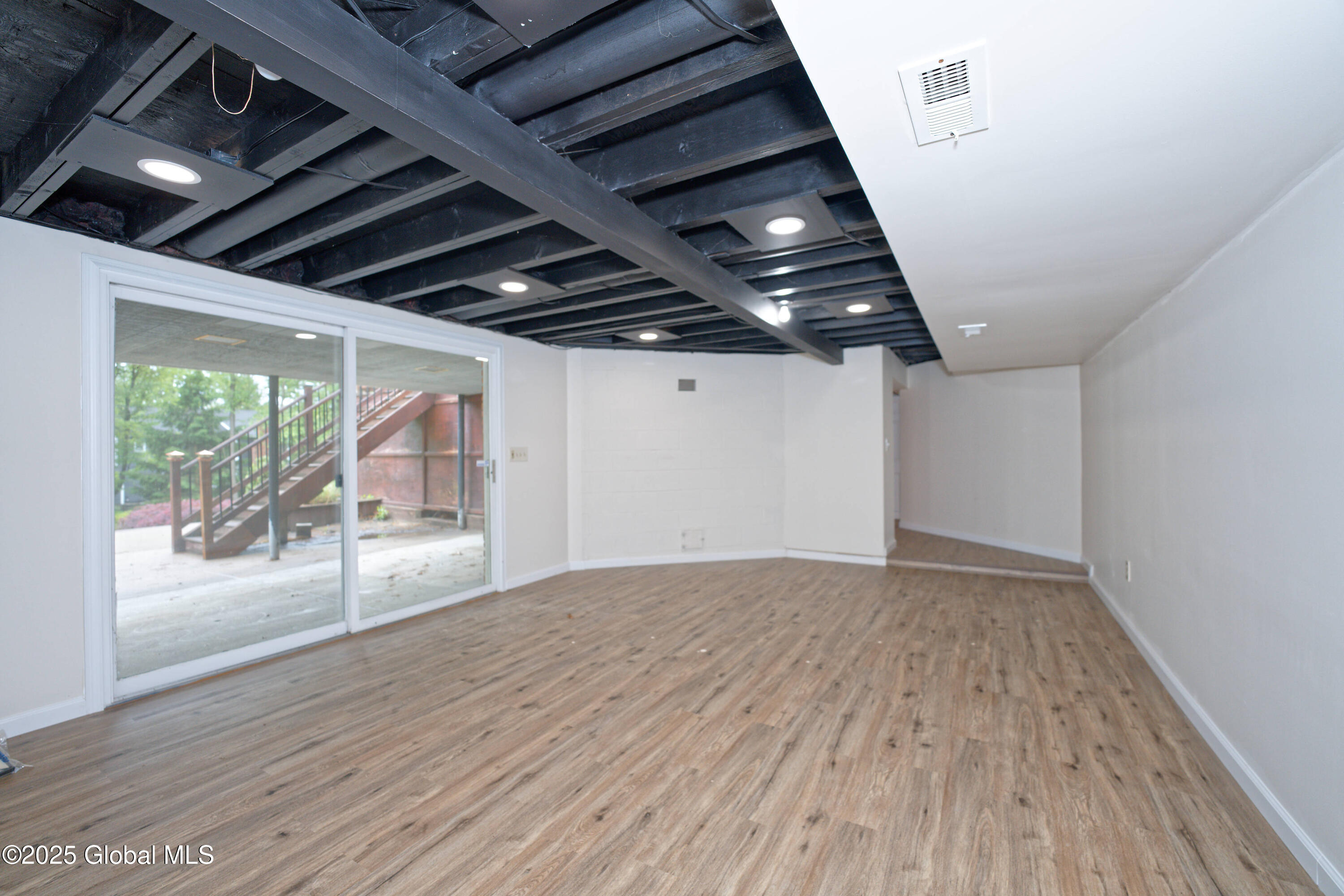 14 Birch Hill Road, Albany, New York image 45