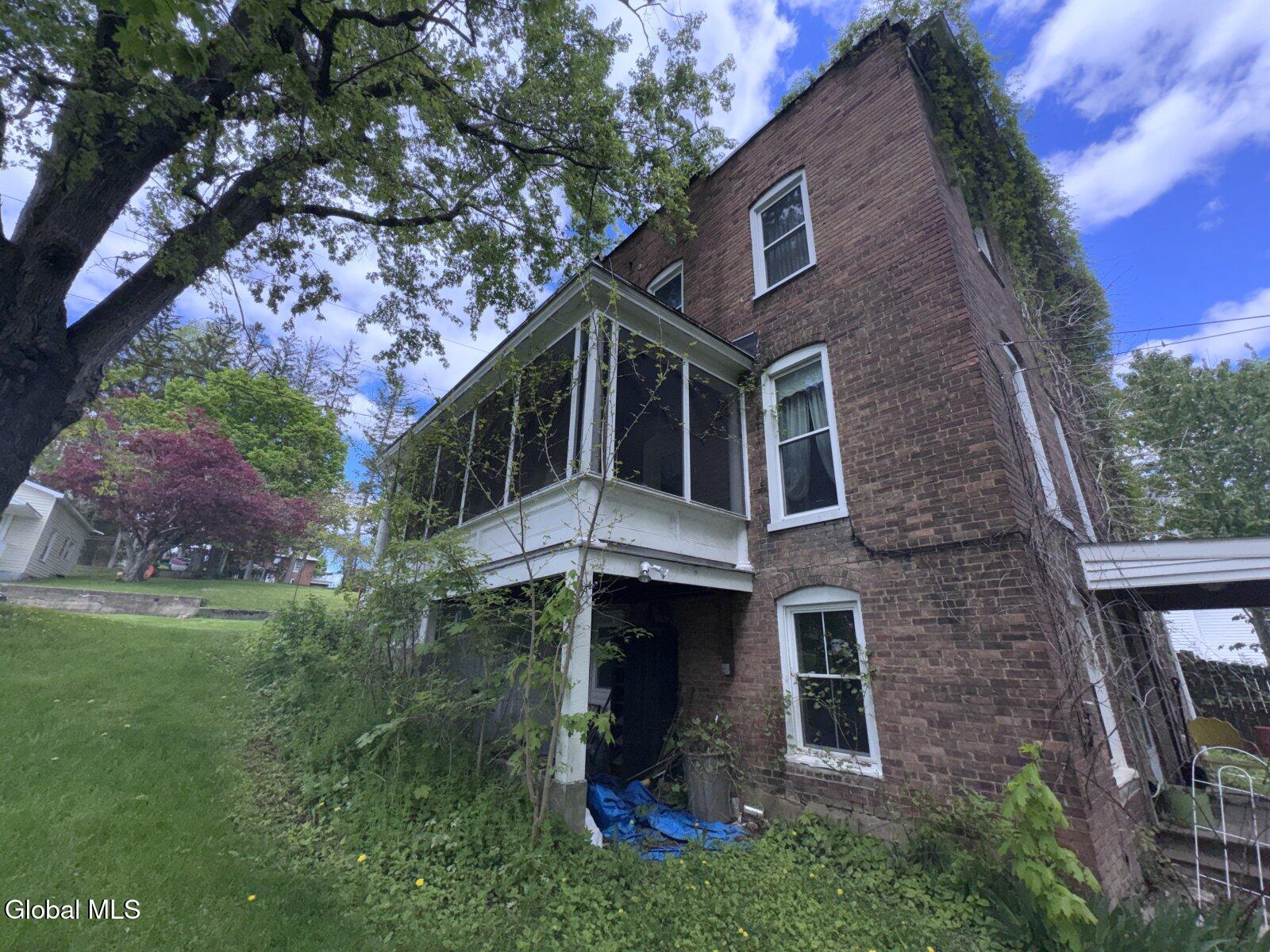 4 Church Street