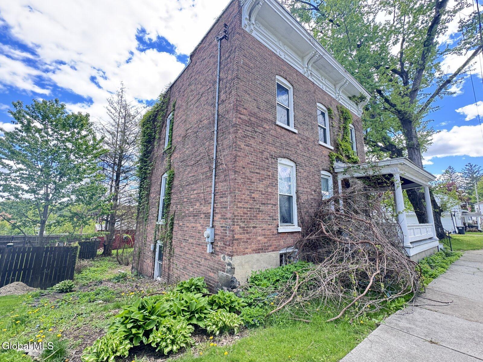 4 Church Street