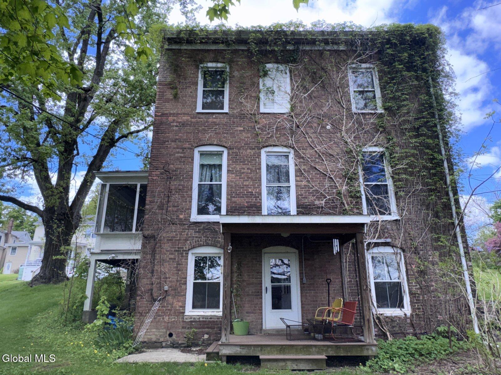 4 Church Street