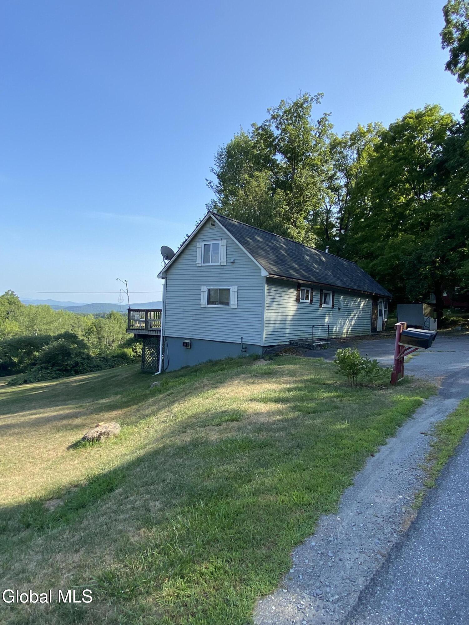 25 Dresden Hill Road