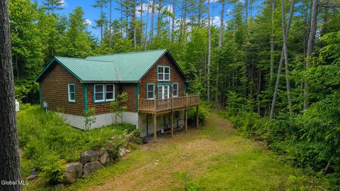 Homes For Sale - 14 Vanderwalker Road<br/> Warren County, Chestertown, NY 12817