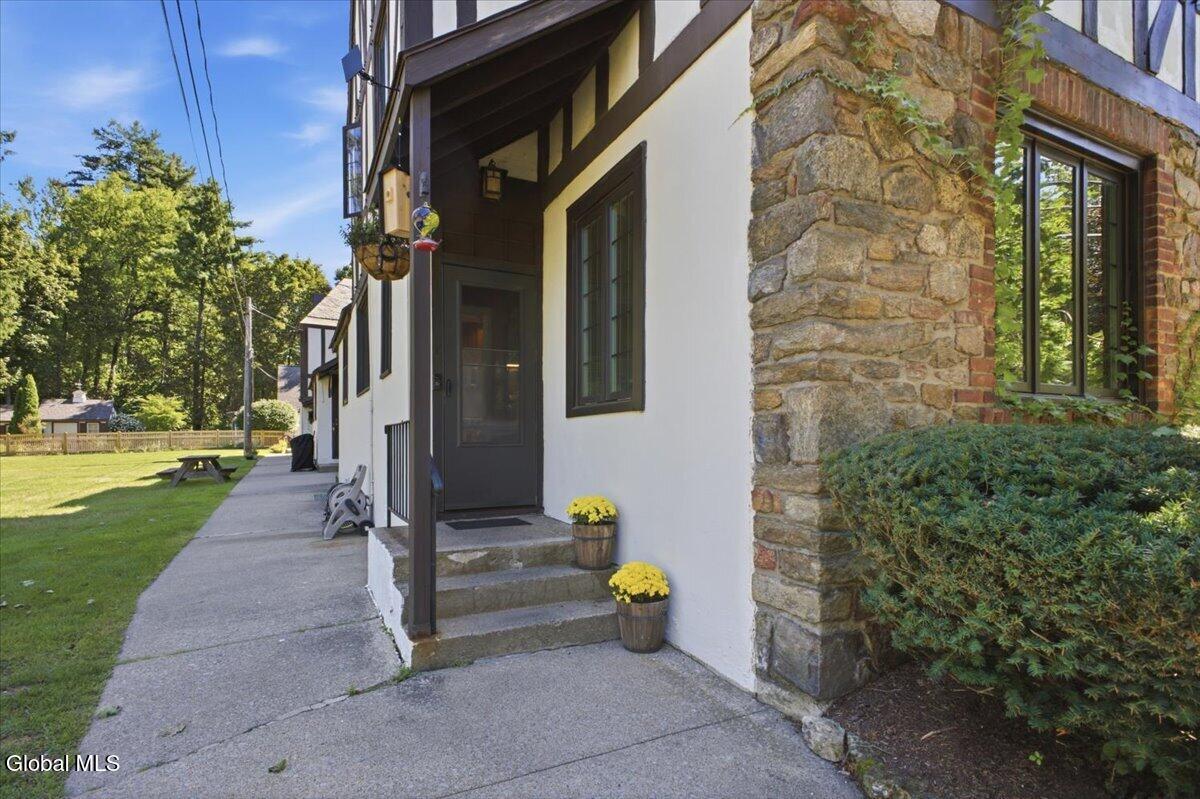 41 Horicon Avenue Unit K