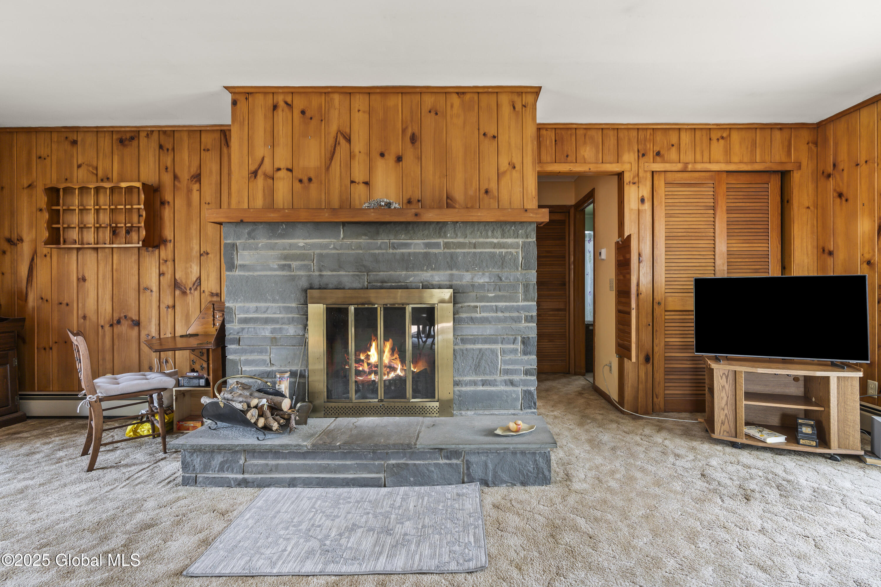 33 Fischer Extension, Kinderhook, New York image 14