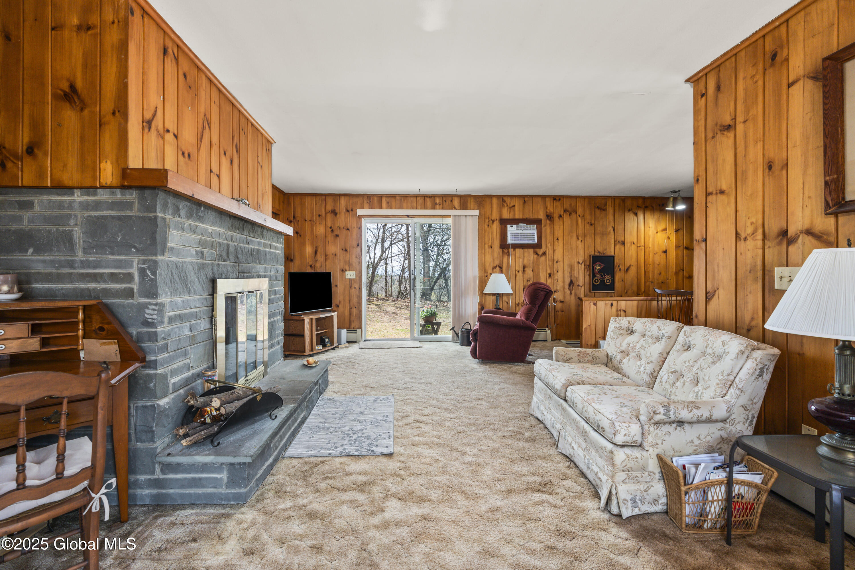 33 Fischer Extension, Kinderhook, New York image 15