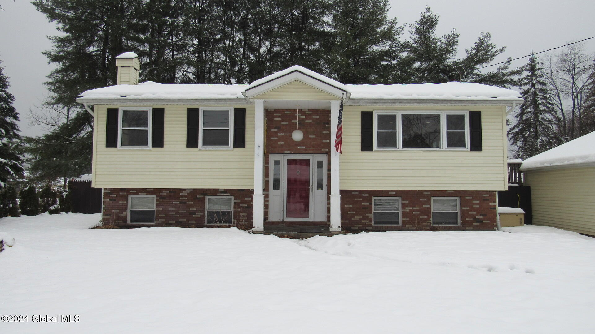 6 Keyes Street, Warrensburg, New York image 1