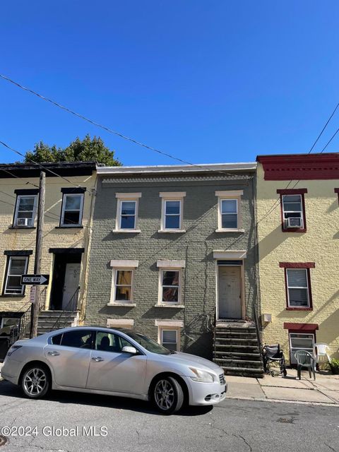 Photo of 64 Clinton Street, Albany, NY 12202 (MLS # 202527988)