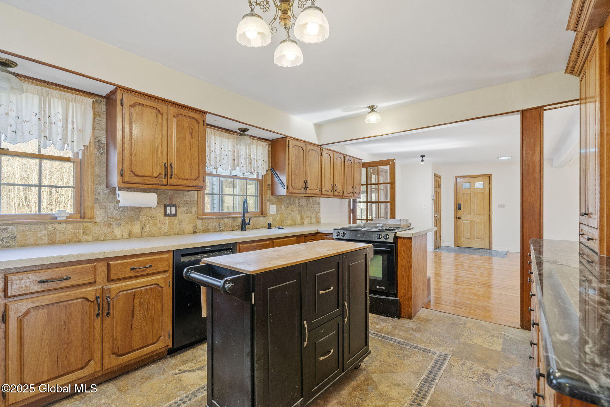 2176 Maple Avenue, Ballston Lake, New York image 19