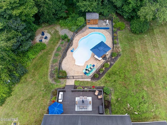 1631 MIDSTATE LN, CASTLETON ON HUDSON, NY 12033 - Image 4f72e9cd75a10b2bb85d7aabb0fdaf9b/1557583547