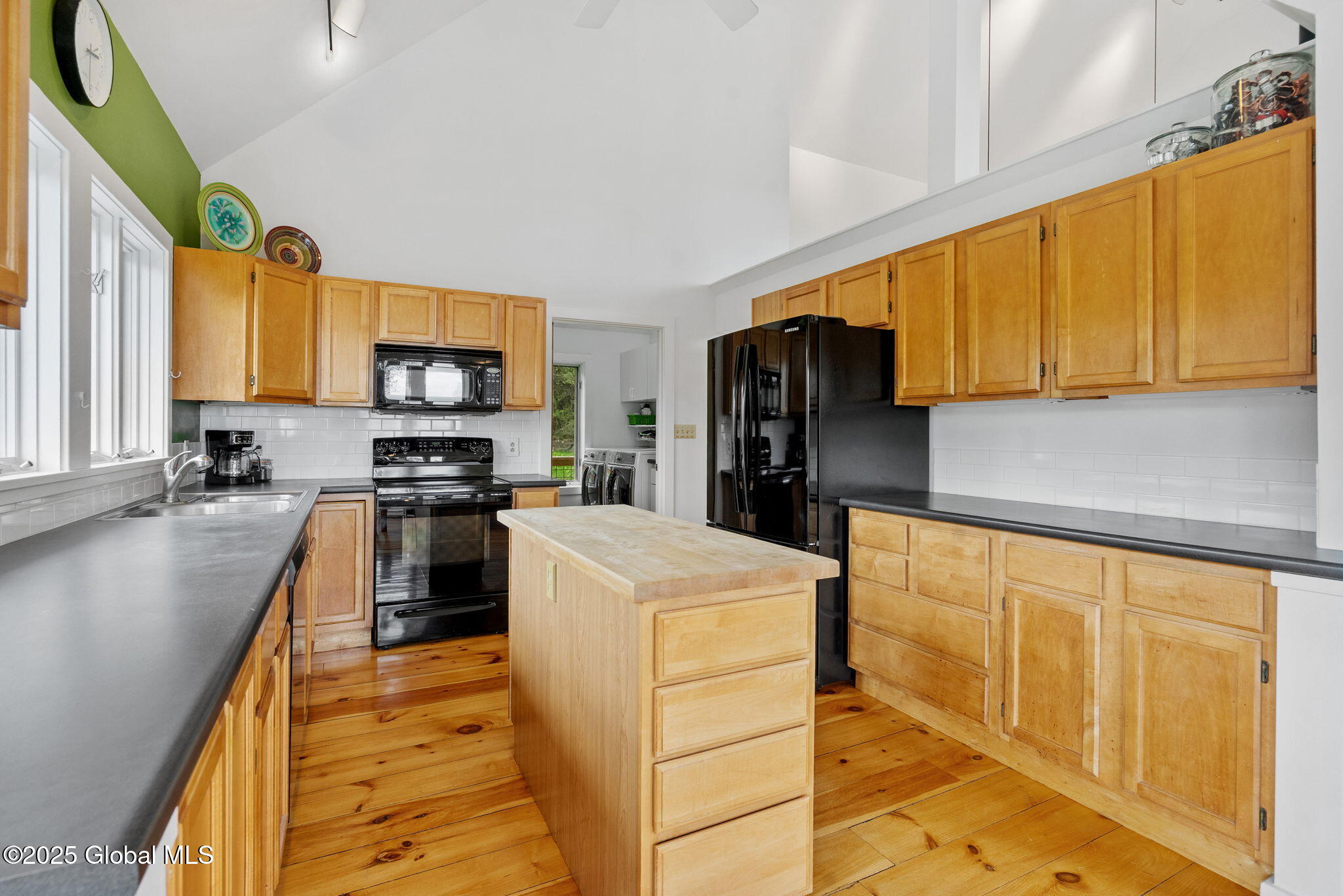 77 Cass Hill Road, Voorheesville, New York image 14