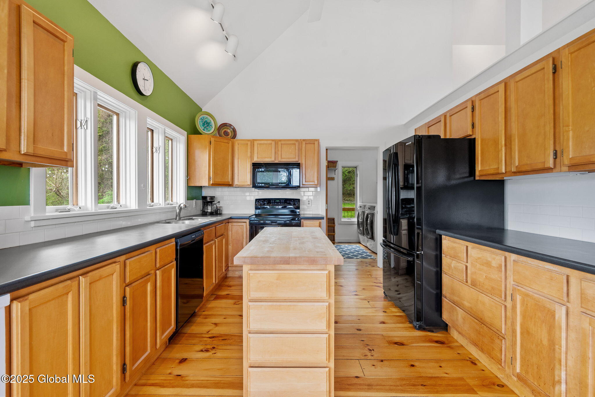 77 Cass Hill Road, Voorheesville, New York image 13