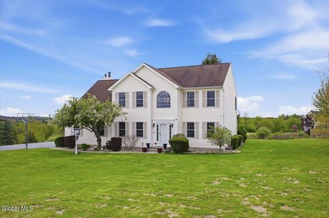 Photo of 5 Edinburgh Drive, East Schodack, NY 12063 (MLS # 202617203)