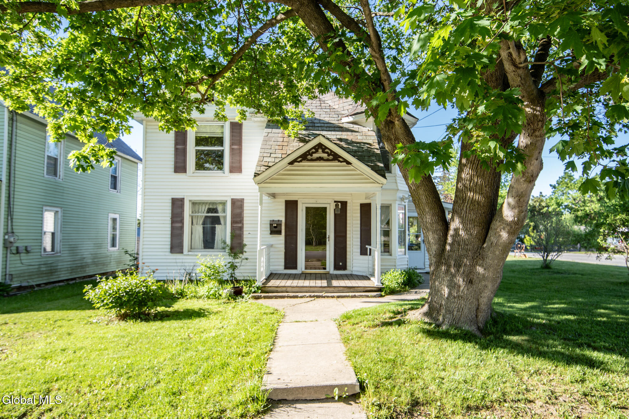 309 Alexandria Avenue