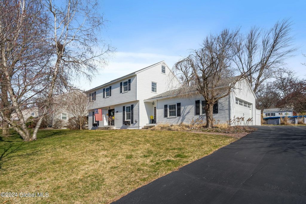 33 Heritage Parkway, Glenville, NY 12302, MLS 202413515 Howard Hanna