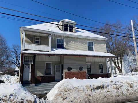 Multifamily For Sale - 207 N Market Street<br/> Johnstown, NY 12095