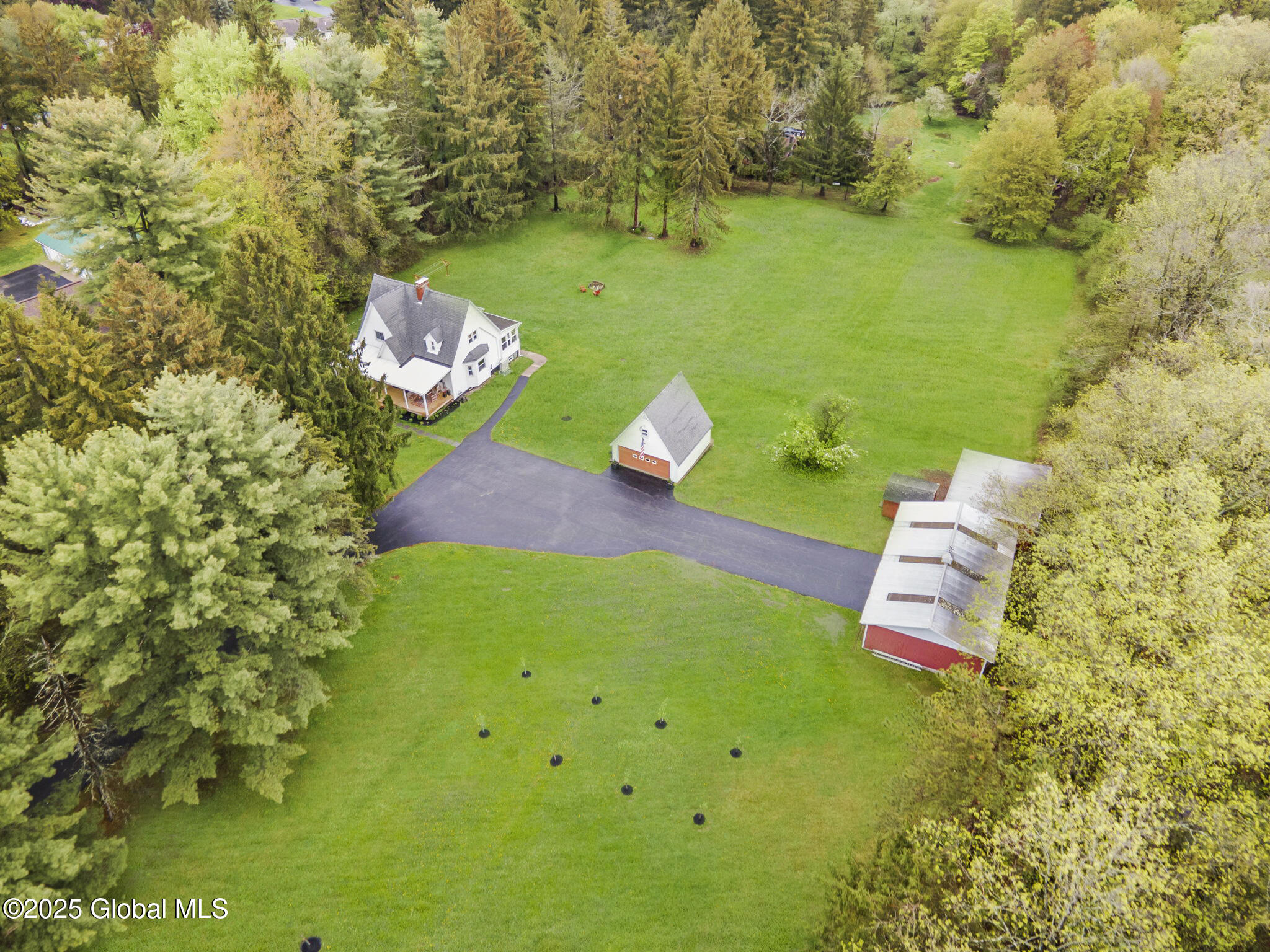 90 Baldwin Road, Glenville, New York image 1