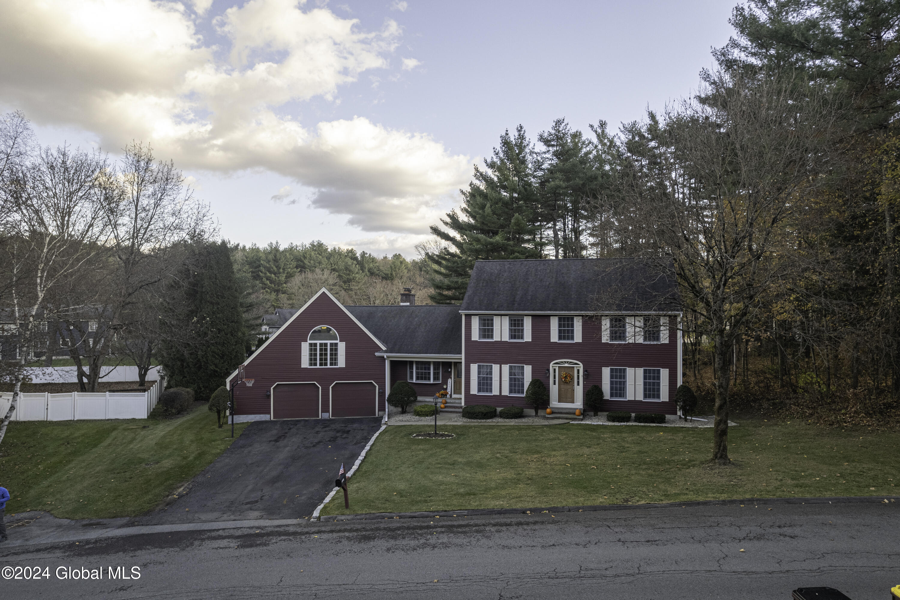 9 Fox Hollow Lane, Queensbury, New York image 4