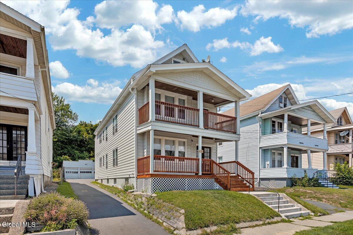 630 N Pearl Street