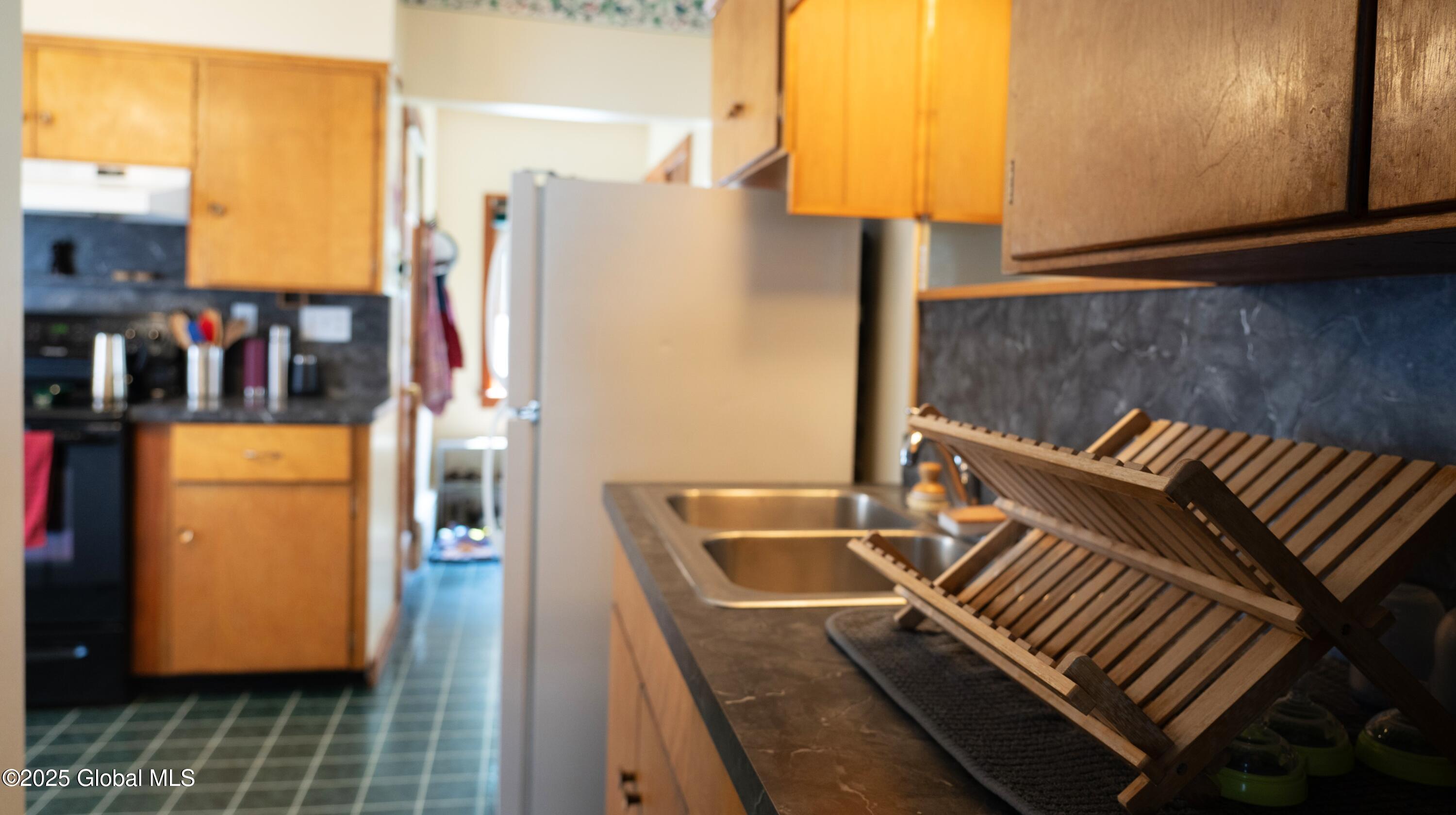 6 Marion Avenue, South Glens Falls, New York image 11