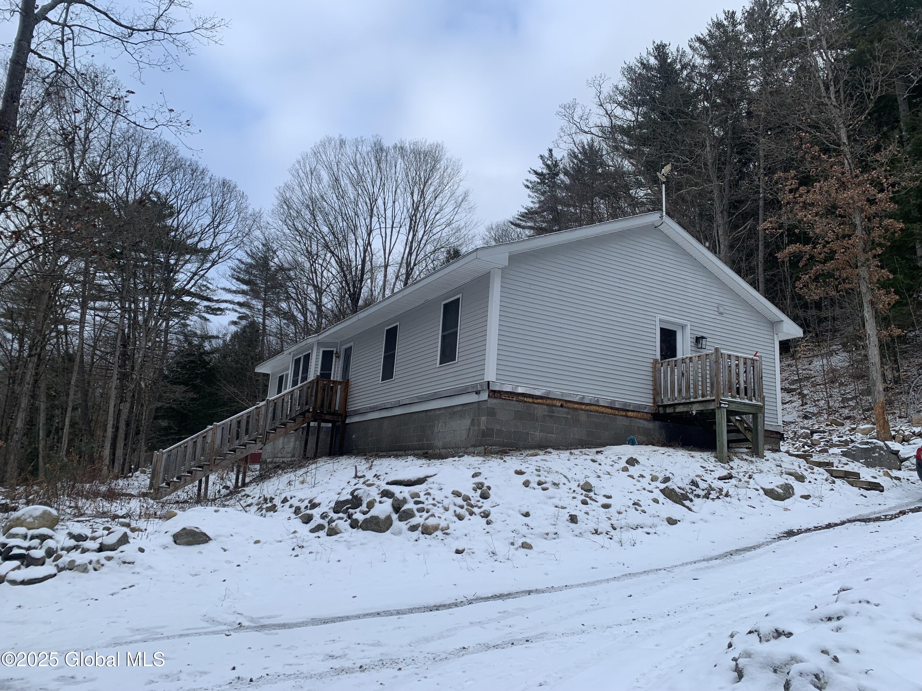 264 Antone Mountain Road, Corinth, New York image 2