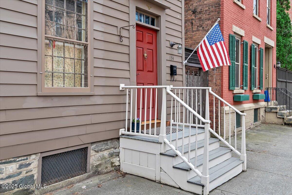 174 4th Street, Troy, New York image 2