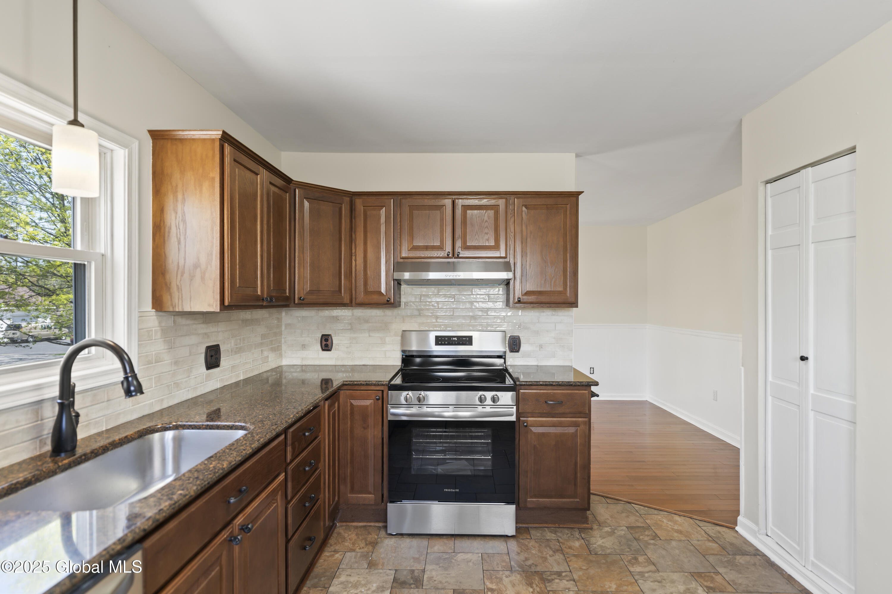 19 Champlain Road, Stillwater, New York image 10