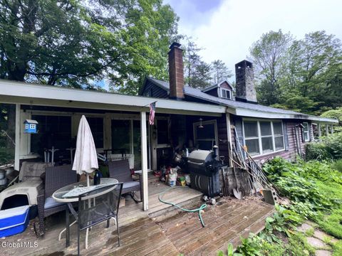 Homes For Sale - 777 Truesdale Hill Road<br/> Warren County, Lake George, NY 12845