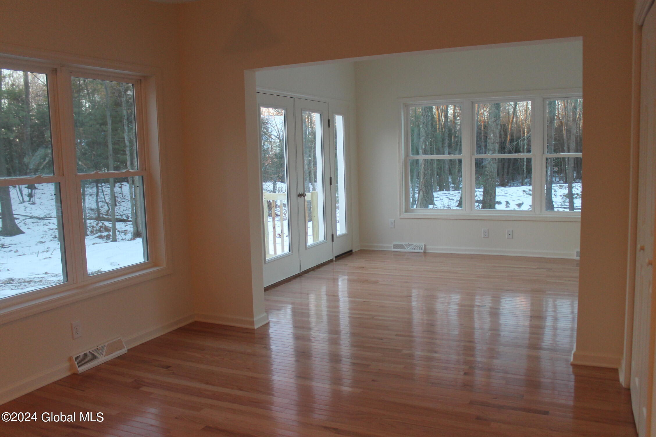 5 Jack Drive, Mechanicville, New York image 14