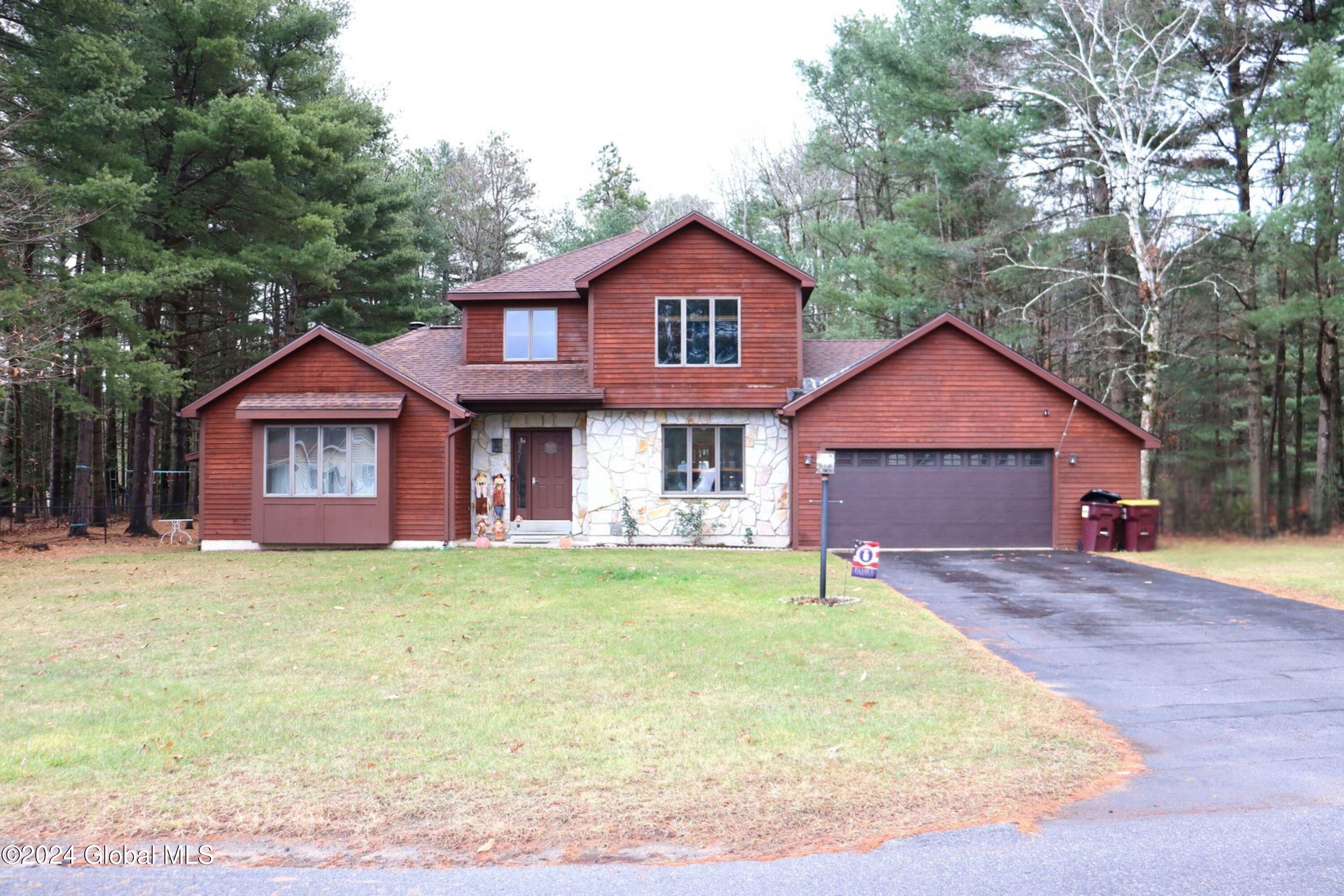 76 Lambert Drive, Queensbury, New York image 1