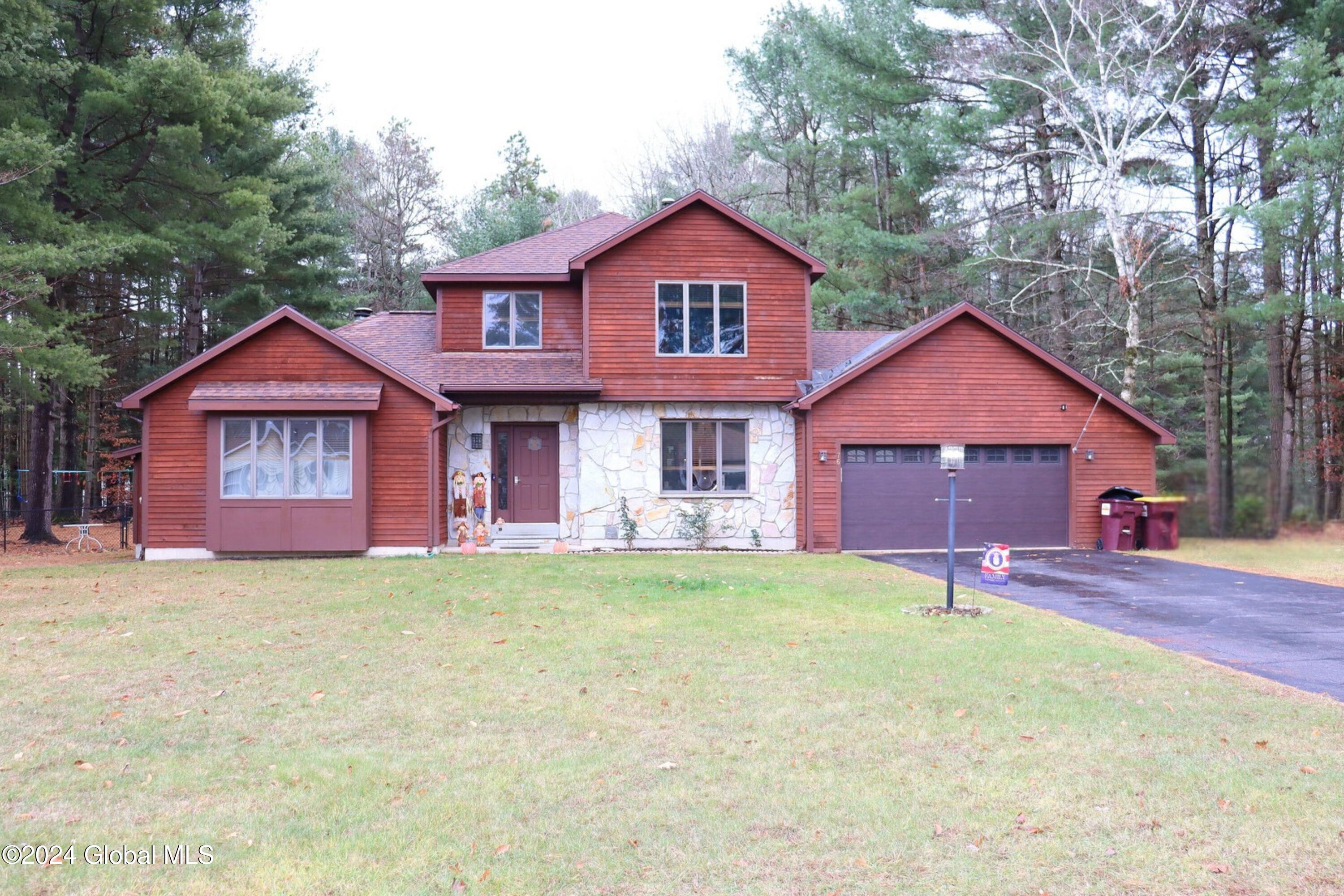 76 Lambert Drive, Queensbury, New York image 39