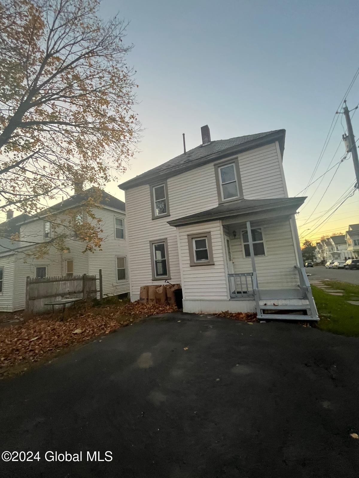 1688 Avenue B, Schenectady, New York image 3