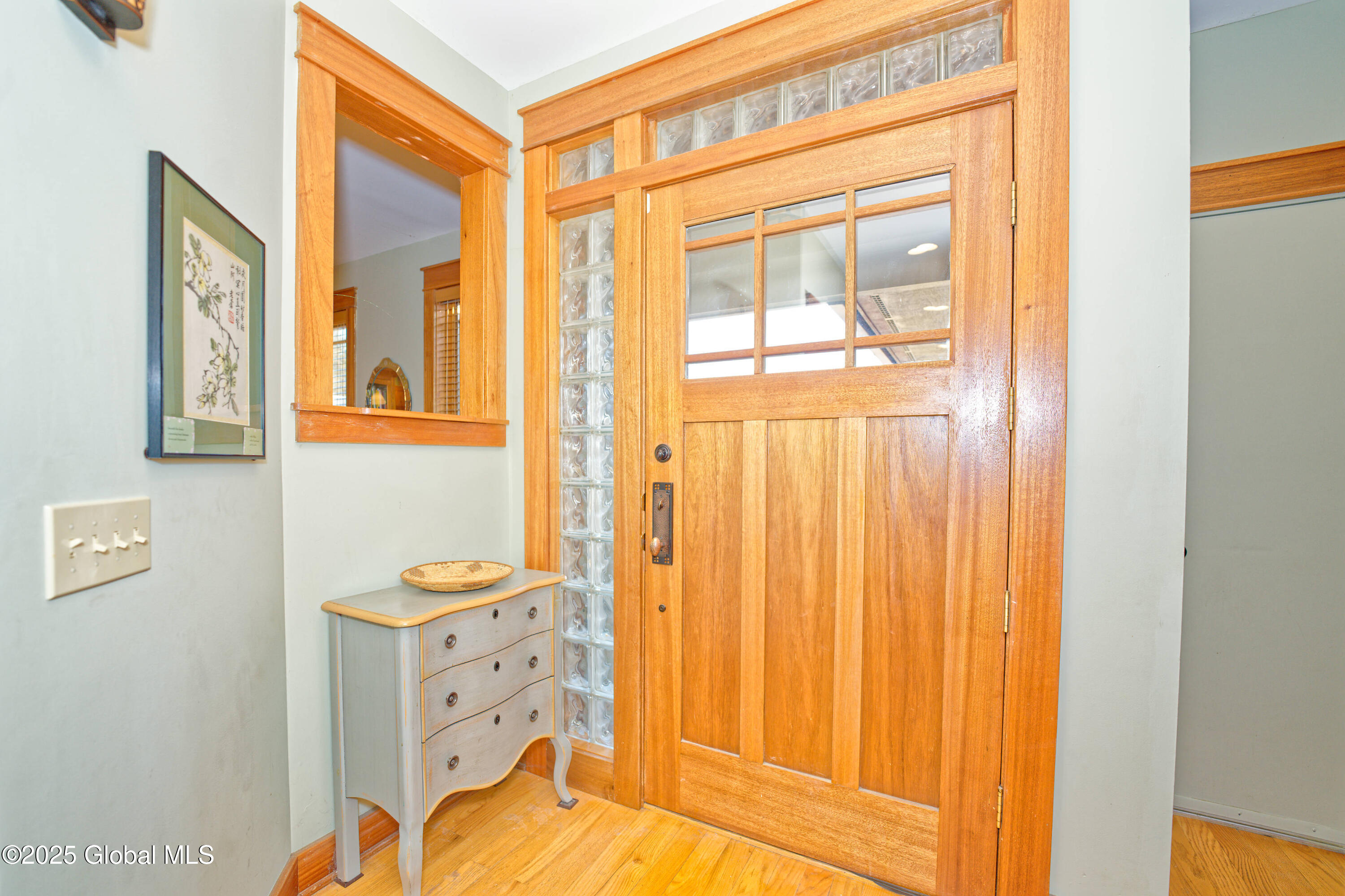 2430 River Road, Niskayuna, New York image 6