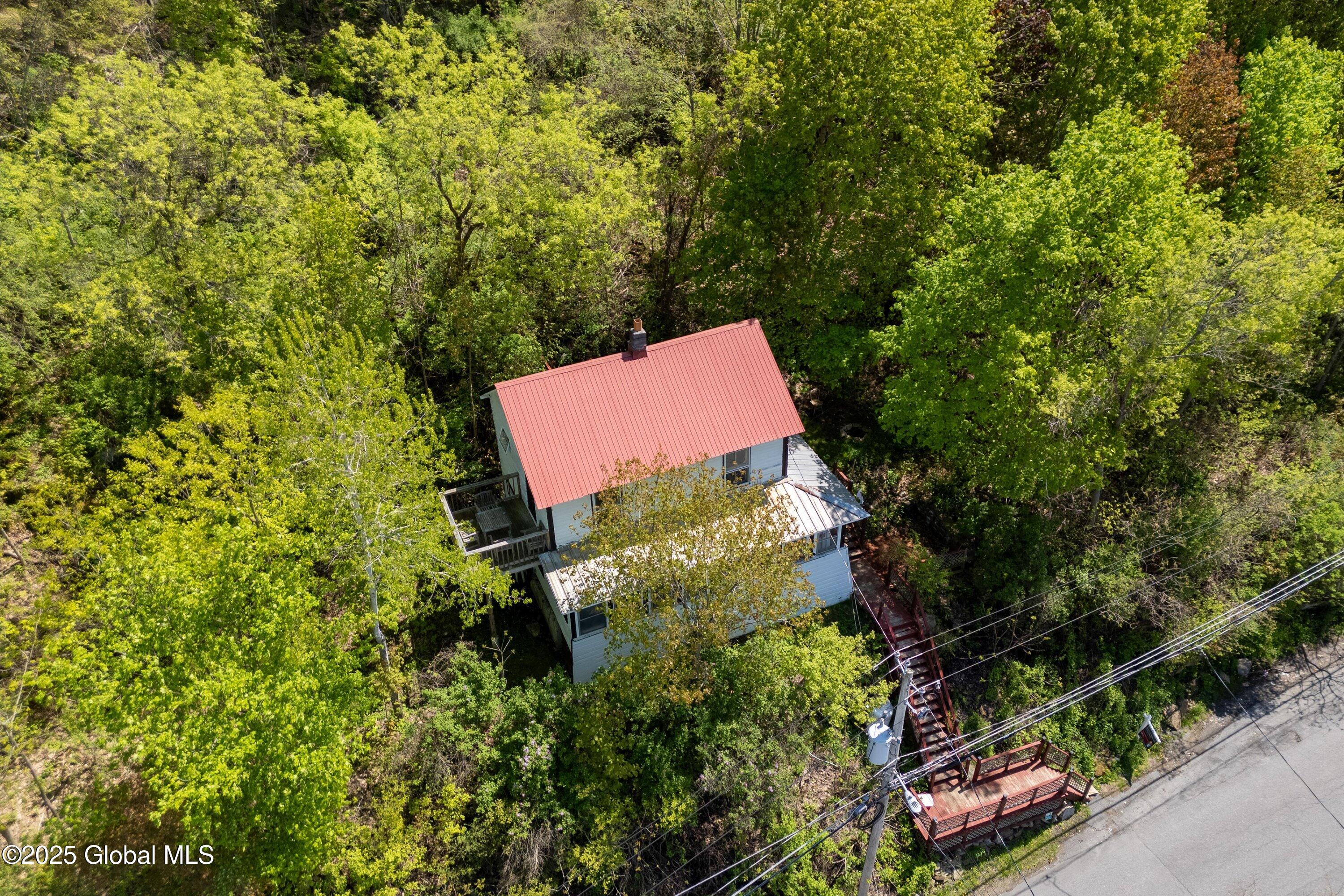 83 N Williams Street, Whitehall, New York image 24
